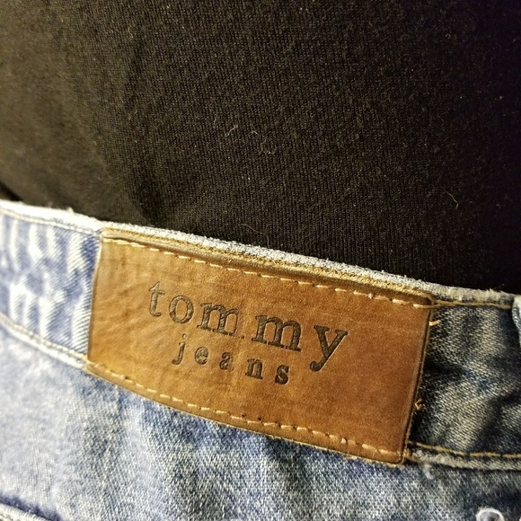 Tommy Hilfiger Vintage High Wasted Jeans - Picture 4 of 7
